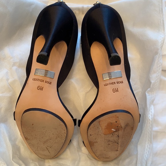 Fabulous Badgley Mischka Rhinestone Sandals - Picture 4 of 4